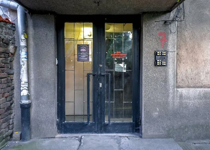 Rosé One Bedroom Designer In Centre By Flat Mаnager