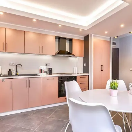 דירה Rose One Bedroom Designer In Centre By Flat Mаnager *