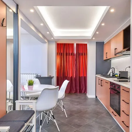 דירה Rose One Bedroom Designer In Centre By Flat Mаnager