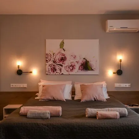 Appartement Rosé One Bedroom Designer In Centre By Flat Mаnager *